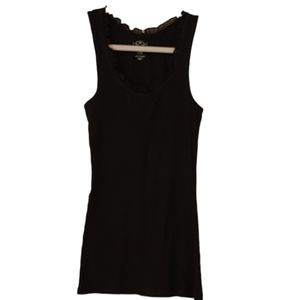 Old Navy Ribbed black fitted tank with ruffle neck line Size L